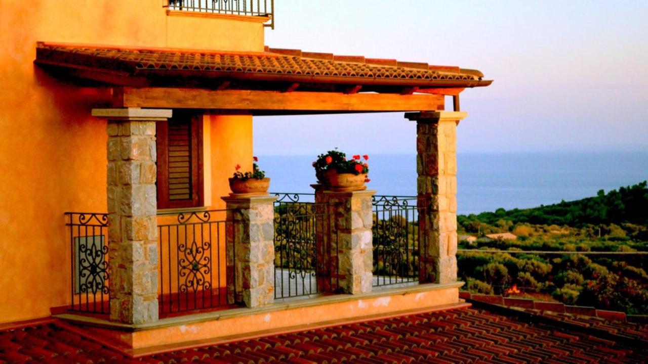 Relais Pian delle Starze Hotel Marina di Camerota Buitenkant foto